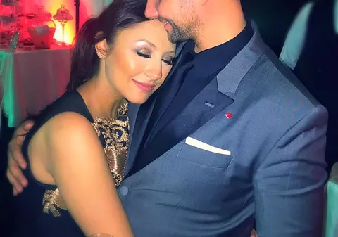 Imagine de zeci de mii de like-uri. Andra, în braţele lui Măruţă: "Locul în care mă simt cel mai bine"