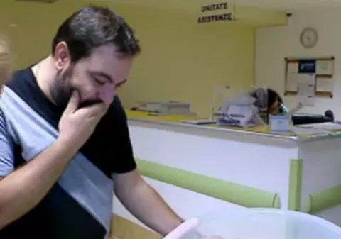 PRIMELE IMAGINI cu fetița lui Florin Salam! Ce emoții a trăit artistul | FOTO