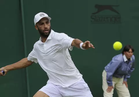 Fostul tenismen James Blake, reţinut din greşeală de poliţie, la New York