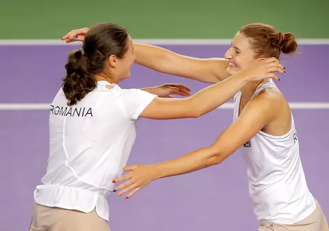 Begu și Niculescu s-au calificat fără joc în semifinalele probei de dublu la Wuhan