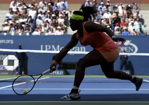 Acccidentarea Serenei, mai gravă decât credea toată lumea! Nu e gravidă!