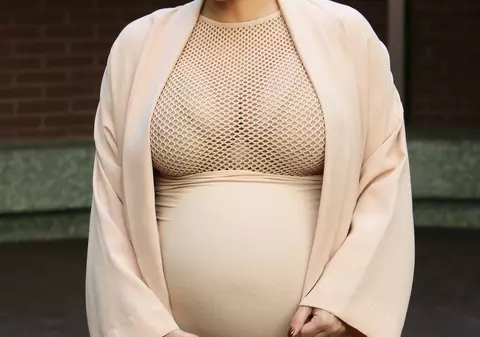 Kim Kardashian, prea mare, prea mulată, "prea" însărcinată | FOTO