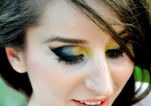 Artista psiholog! Face studii pe oameni și de pe scenă!