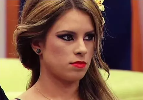 Câştigătoarea "Mireasă pentru fiul meu" şi-a arătat sânii la TV. Cum s-a afişat înainte de emisiune | VIDEO