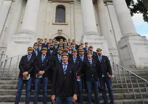 Naționala de rugby a României a fost primită oficial la Cupa Mondială. ^Jucătorii au primit medaliile de participare şi şepci brodate cu logo-ul competiției