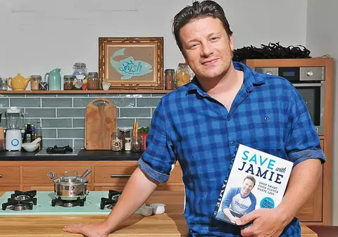 Cel mai bogat bucătar! Jamie Oliver a făcut 320 de milioane de euro gătind la TV