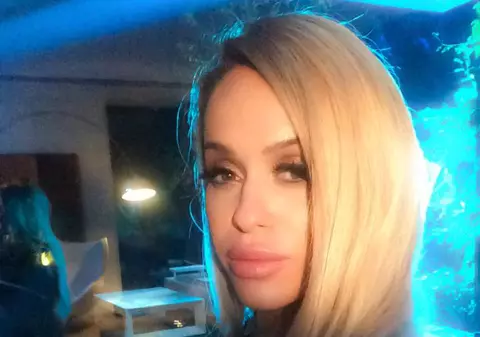 În sfârşit şi-a arătat burta! Anda Adam, într-o fotografie emoţionantă: "Sunt atât de fericită!"