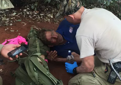 Un vânător a supraviețuit șase zile în sălbăticie fără apă, mâncând furnici | FOTO