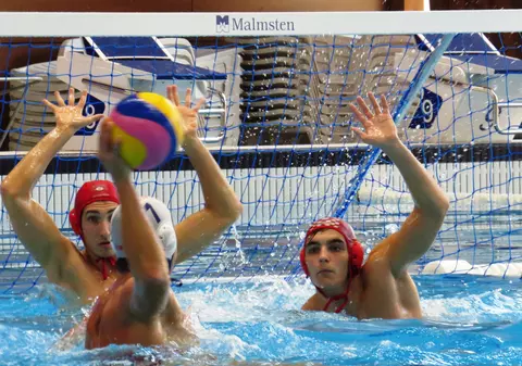 Sportul și Dinamo au câștigat meciurile revanșă din etapa a 4-a a Superligii