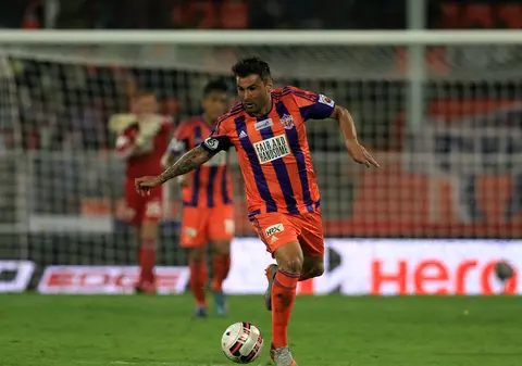 Condamnatul Adi Mutu, rezervă inutilă în FC Pune - Kerala