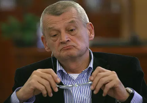 Sorin Oprescu rămâne în arest preventiv. Primarul suspendat a aflat vestea în spital