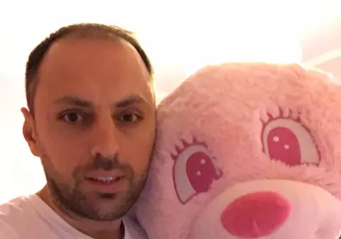 Idilă pe platoul de filmare!