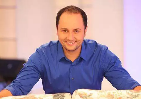 Andra şi Măruţă îşi creştinează fetiţa! Cum a apărut prezentatorul la botezul Evei!