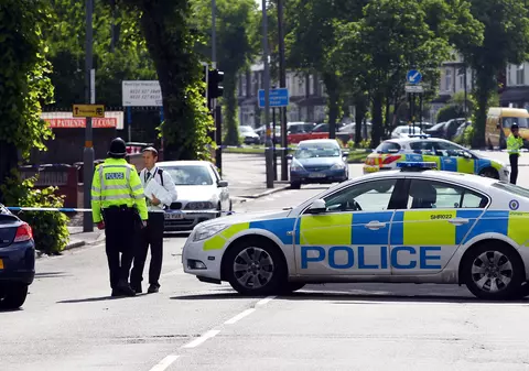 40 de sclavi români, găsiţi de poliţia britanică într-o casă mizerabilă