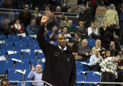 Baschetbalistul Lamar Odom și-a revenit după patru zile de comă