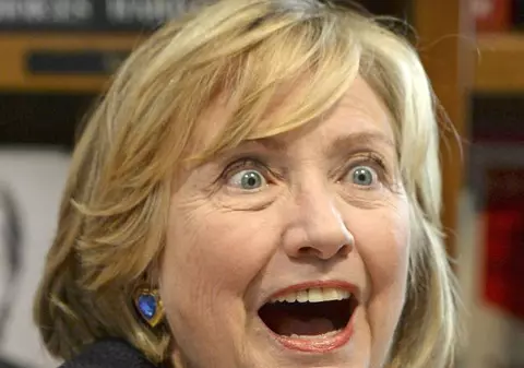 Hillary Clinton, atacată de hackeri 