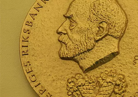 PREMIUL NOBEL PENTRU ECONOMIE, obţinut de un profesor de la Universitatea Princeton