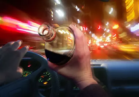 Un șofer băut din Buzău a ucis un om și a vrut să fugă de la locul accidentului. Cine a reușit să îl oprească