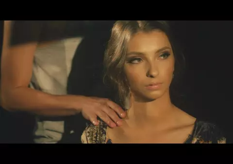 PREMIERĂ LIBERTATEA.RO | Denisa Trofin lansează single-ul și videoclipul "Oxigen"