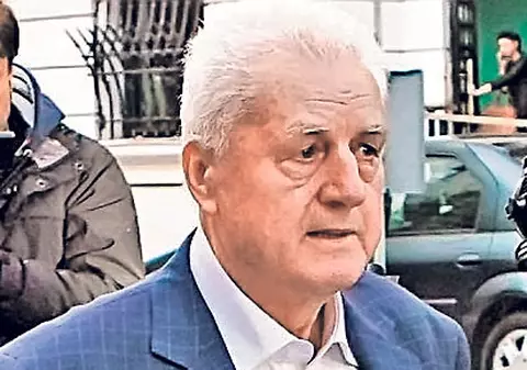 Jean Pădureanu, din nou în pericol de a rămâne pe drumuri