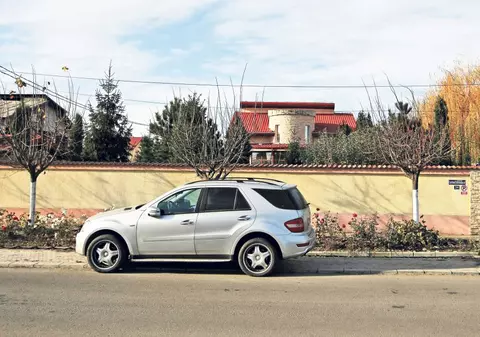 Un fost martor sub acoperire rupe tăcerea: «Un ofiţer mi-a cerut 100.000 de euro ca să nu le spună interlopilor unde mă ascund»