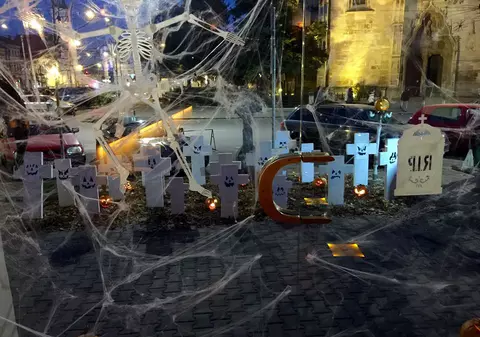 Gestul şocant al patronului unui club din Cluj, după ce a fost decretat doliu naţional