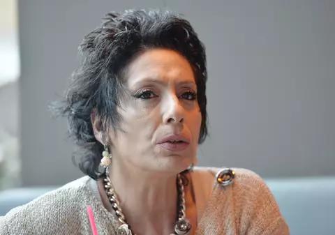 Cântăreața lui Băsescu strigă după ajutor! Cristina Dorin: «Sunt pregătită să merg la medic»