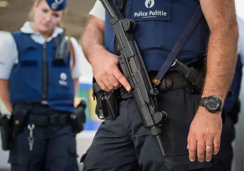 Aurel Țicleanu s-a întors șocat de la trialul organizat de FRF la Paris: ^”Soldații patrulau cu degetul pe trăgaciul armelor, gata să tragă”