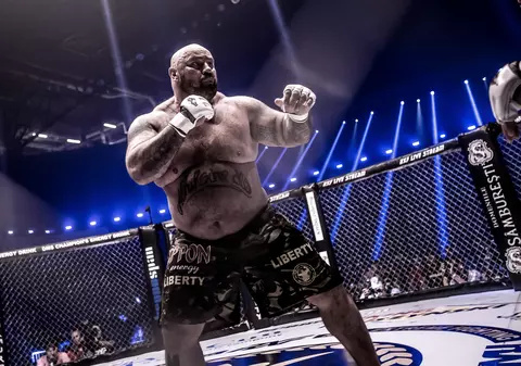 Mare show de MMA, pe 14 decembrie, în Sala Polivalentă din Bucureşti / GALERIE FOTO