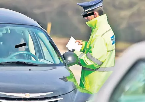 40% din mașinile controlate în România încalcă normele de siguranță rutieră