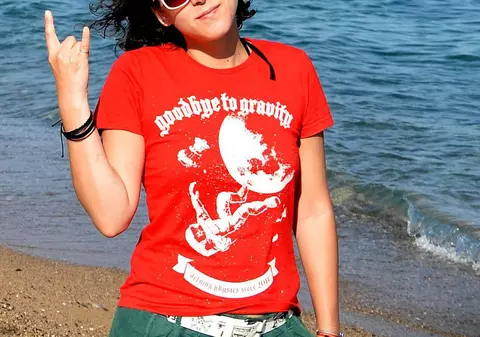 Jurnalista Teodora Maftei a murit ieri într-o clinică din Israel «Degeaba ești viu, dacă nu simți că trăiești»