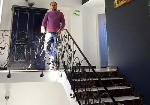 A făcut anunțul! ”Îndrăgostit de o fată de la țară”!