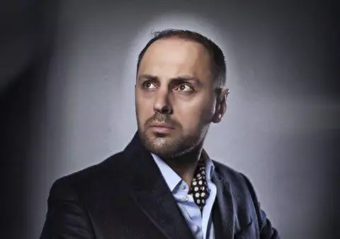 Cu siguranță va da lovitura! Își face trupă din modele