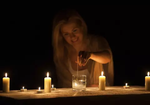 Cum poţi să ghiceşti viitorul în oglinda apei