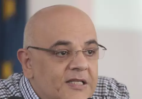 Raed Arafat: "Toţi cei zece răniţi au ajuns cu bine în Marea Britanie şi Norvegia"