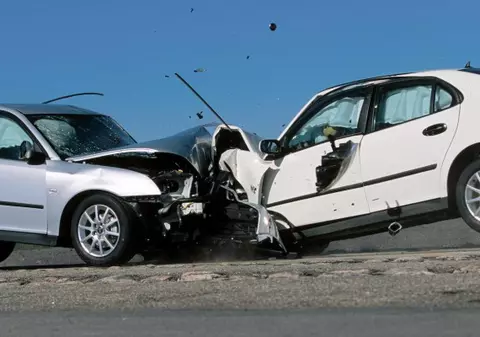 UPDATE Apare decontarea directă la RCA. Ce alte drepturi și obligații vor avea șoferii. Norma a fost aprobată de ASF