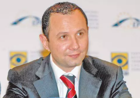 AURELIAN PAVELESCU, liderul PNŢCD, despre protestele din ultimele zile:"Tinerii trebuie să își asume rolul politic în mod democratic"