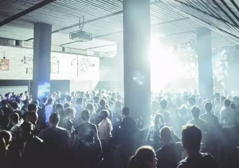 Un copil cu HANDICAP a supraviețuit în urma tragediei de la Colectiv