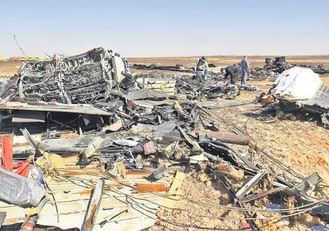 Mister total în cazul avionului prăbuşit în Egipt. Sunete ciudate şi o lumină puternică ridică multe semne de întrebare