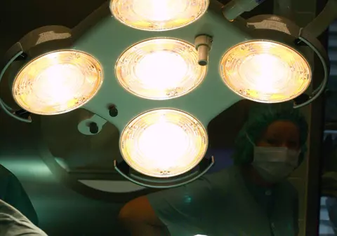 ULTIMA ORĂ! O echipă de medici din Israel operează în acest moment la Spitalul Universitar