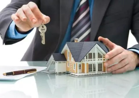 CASA STINGE CREDITUL. Duelul dintre bancheri și politicieni este DIN CE ÎN CE MAI APRINS