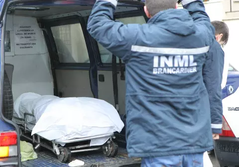 Raportul medicilor legiști: "Monoxid de carbon şi acid cianhidric peste valorile letale în cazul a 18 dintre victimele din Colectiv"