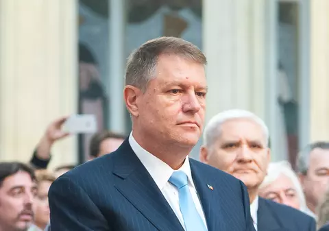 ULTIMA ORĂ! IOHANNIS se roagă pentru morții de la COLECTIV!