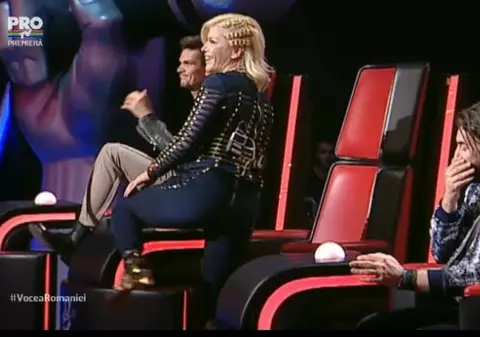 Loredana și gestul lasciv cu care l-a dat gata pe Tudor Chirilă