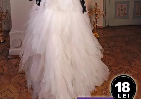 Black Friday 2015. Cum arată rochiile de mireasă care s-au vândut cu 18 lei bucata | FOTO