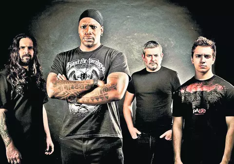Sepultura și Accept au donat! Mobilizare spectaculoasă printre monștrii rock-ului mondial după tragedia de la Colectiv | EXCLUSIV