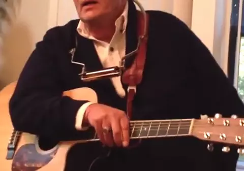 DOLIU în lumea muzicii. Un cântăreț american de origine română A MURIT