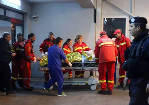 Răniţii de la Colectiv luptă în continuare pentru viaţa lor