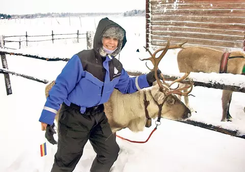 Românii celebri care au ajuns la Rovaniemi, în Finlanda, s-au bucurat de experienţa inedită la Polul Nord mai ceva ca nişte copii!