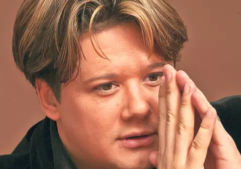 Fuego, cu sufletul ţăndări după ce-a filmat piesa «Împodobeşte, mamă, bradul»! «Când începea melodia, doamna Viorica izbucnea într-un un plâns sfâșietor» | VIDEO EXCLUSIV